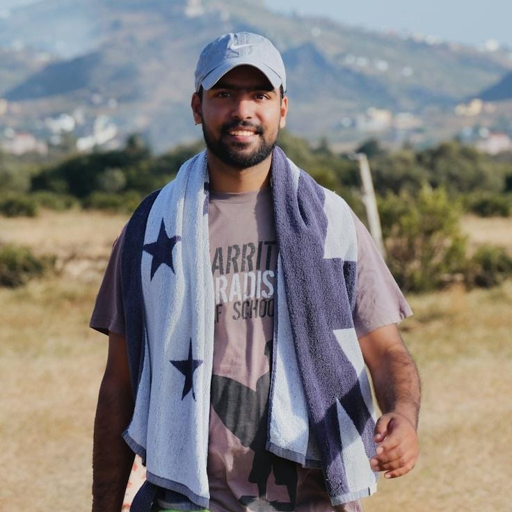 Amelia Clarke - Founder of Fen Marok Ivsel